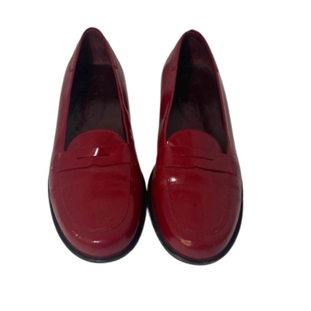 TOD'S Pre-Owned Women's Red Patent Leather Loafers Size 39.5 “as is”